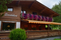 Seestüberl étterem a Hintersteiner See partján